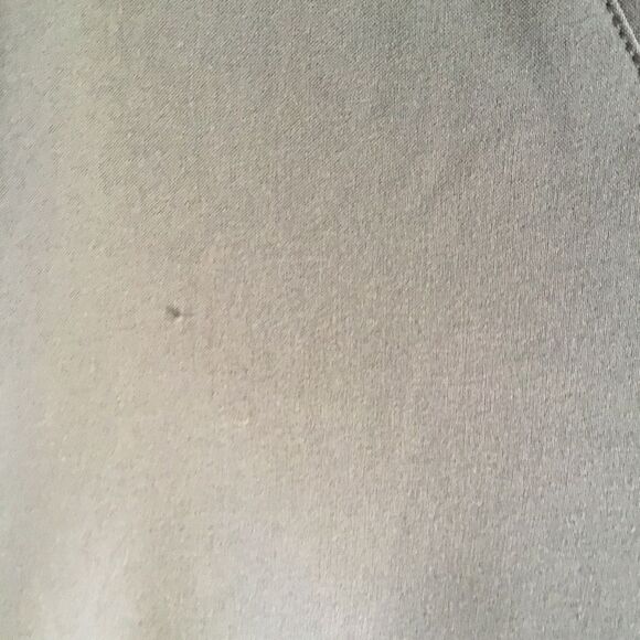 Scrub top size small ‘Med couture’ quick dry stretchy top grey teal boot cut - Picture 3 of 6